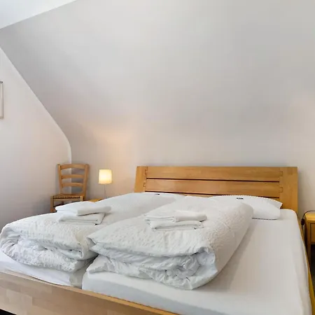 Im Hof 120qm Διαμέρισμα